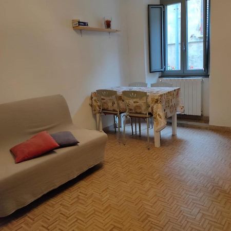 Appartamento A Fosdinovo Exterior foto