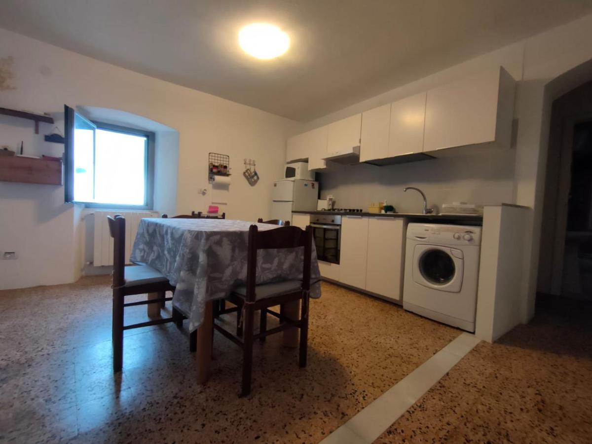 Appartamento A Fosdinovo Exterior foto